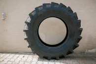 Opona radialna, rolnicza 420/85 R30 (16.9 R30)
